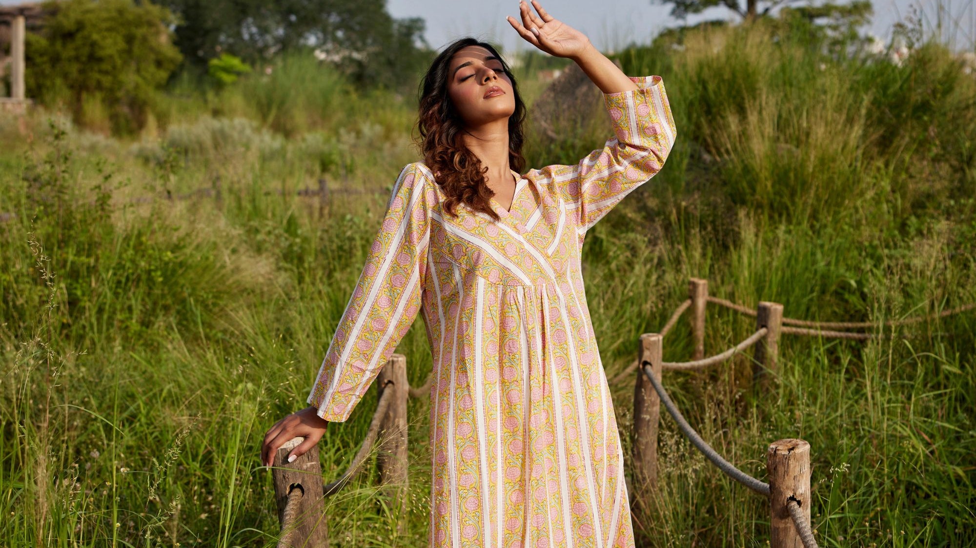 Jaipur Rang: A Symphony of Comfort & Everyday Elegance