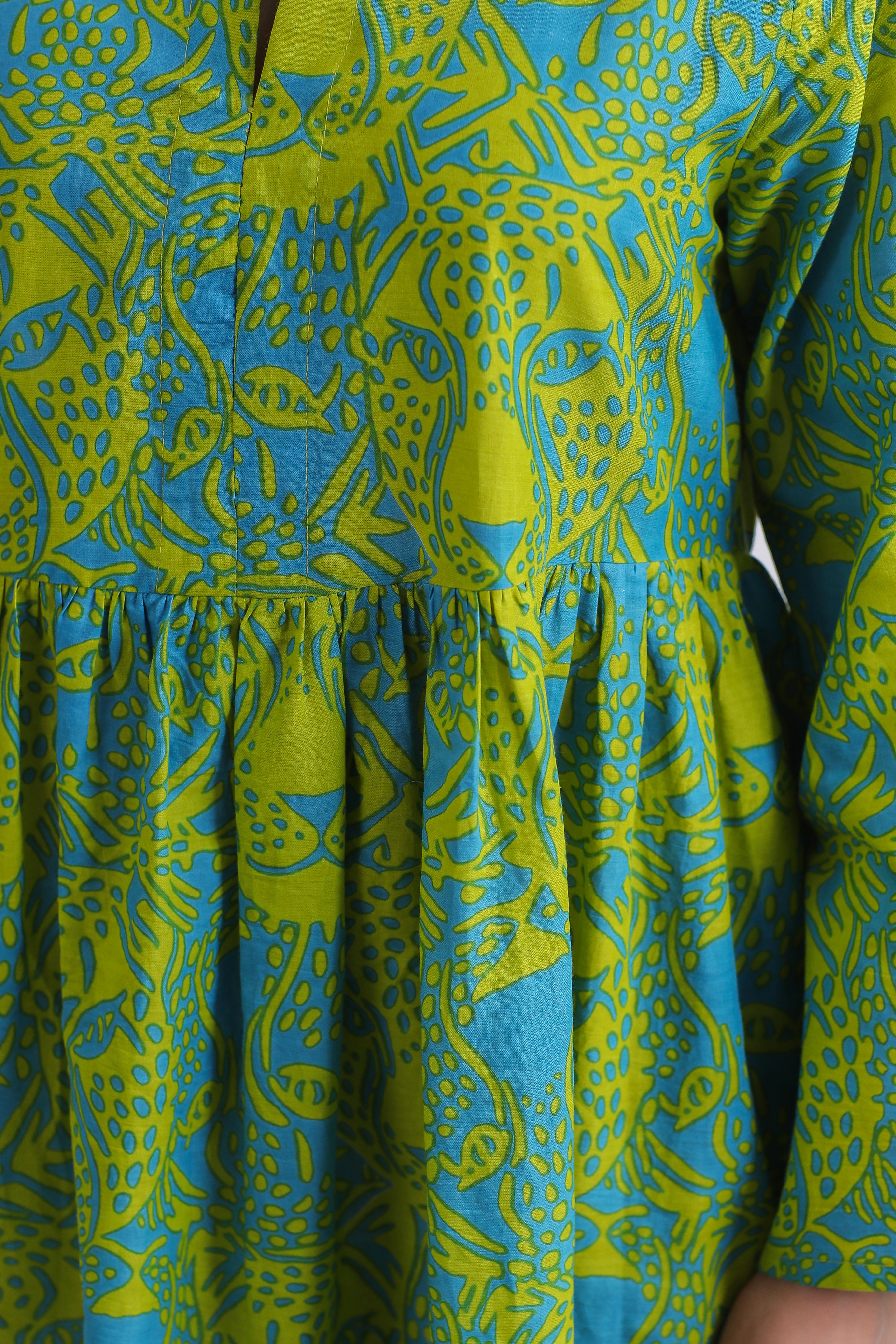 tiger design dress,
tiger hand print short dress,
animal print tiered dress,
tiger print tiered dress for women,
tiger graphic short dress,
casual tiered tiger dress,
trendy tiger print dress,
short dress with tiger print,
tiger hand print short tiered dress for women,
stylish tiger print tiered dress for summer,
best tiger graphic dress for casual wear,
tiger print short dress for outdoor events,
boho tiger hand print tiered dress,
unique tiger design dress for casual fashion,
comfortable sho