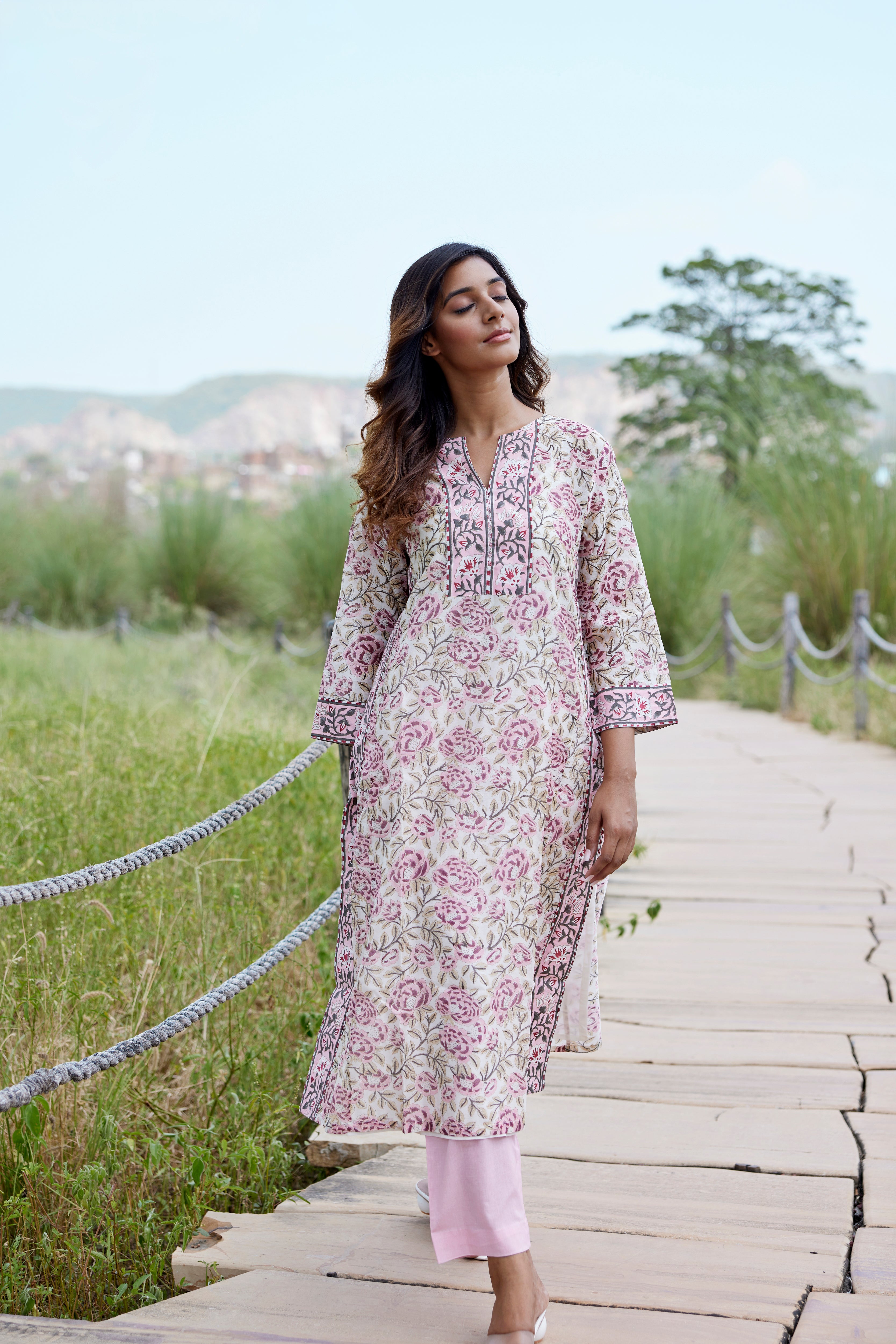 rose ivory chanderi kurta,
chanderi panel kurta,
rose ivory kurta for women,
chanderi kurta with panel design,
ivory chanderi kurta,
women’s rose ivory kurta,
chanderi kurta with rose ivory panels,
elegant rose ivory chanderi kurta,
chanderi kurta with rose ivory color,
traditional rose ivory kurta,
chanderi kurta with panel work,
rose ivory panel kurta for women,
chanderi kurta for casual wear,
stylish rose ivory kurta,
chanderi kurta with elegant panel design,
women’s rose ivory panel kurta