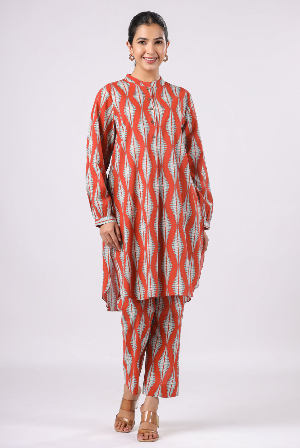 marron diamond co-ord set,
diamond pattern marron co-ord set,
marron co-ord set,
diamond co-ord set marron,
co-ord set marron diamond print,
marron co-ord set for women,
marron diamond print set,
marron diamond matching set,
marron co-ord set with diamond print,
stylish marron diamond co-ord set,
trendy marron diamond co-ord set,
marron co-ord set for casual wear,
marron diamond two-piece set,
marron diamond pattern co-ord set for women,
boho marron diamond co-ord set,
marron diamond set for