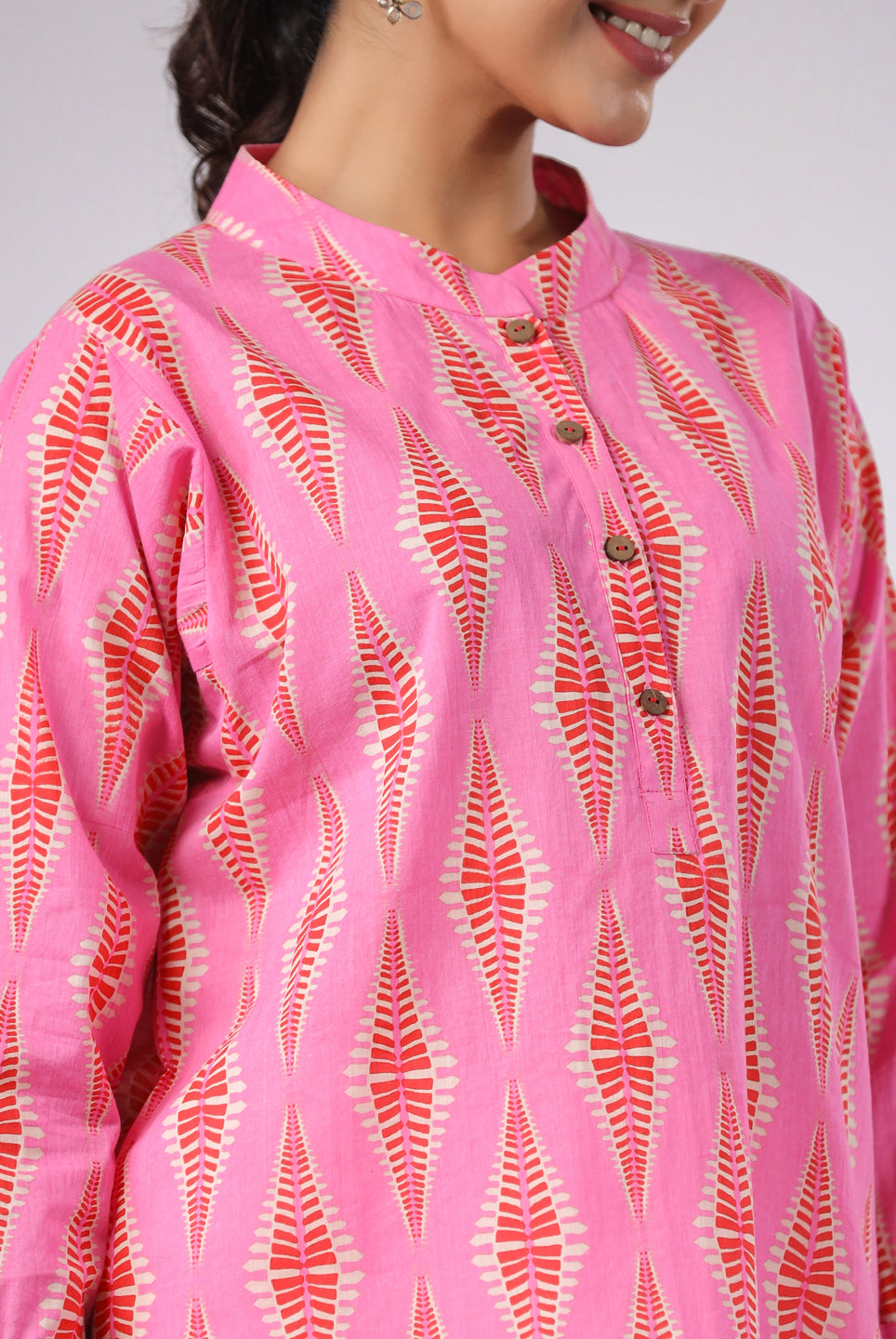 pink diamond shirt,
diamond print pink shirt,
pink shirt with diamond design,
stylish pink diamond shirt,
diamond pattern pink shirt,
pink shirt with diamond print,
pink diamond pattern shirt for women,
trendy pink diamond shirt,
pink shirt with unique diamond design,
fashionable pink diamond shirt,
boho pink diamond shirt,
elegant pink diamond shirt for women,
casual pink diamond shirt,
pink diamond button shirt,
comfortable pink diamond shirt,
pink diamond shirt for summer,
chic pink diamo