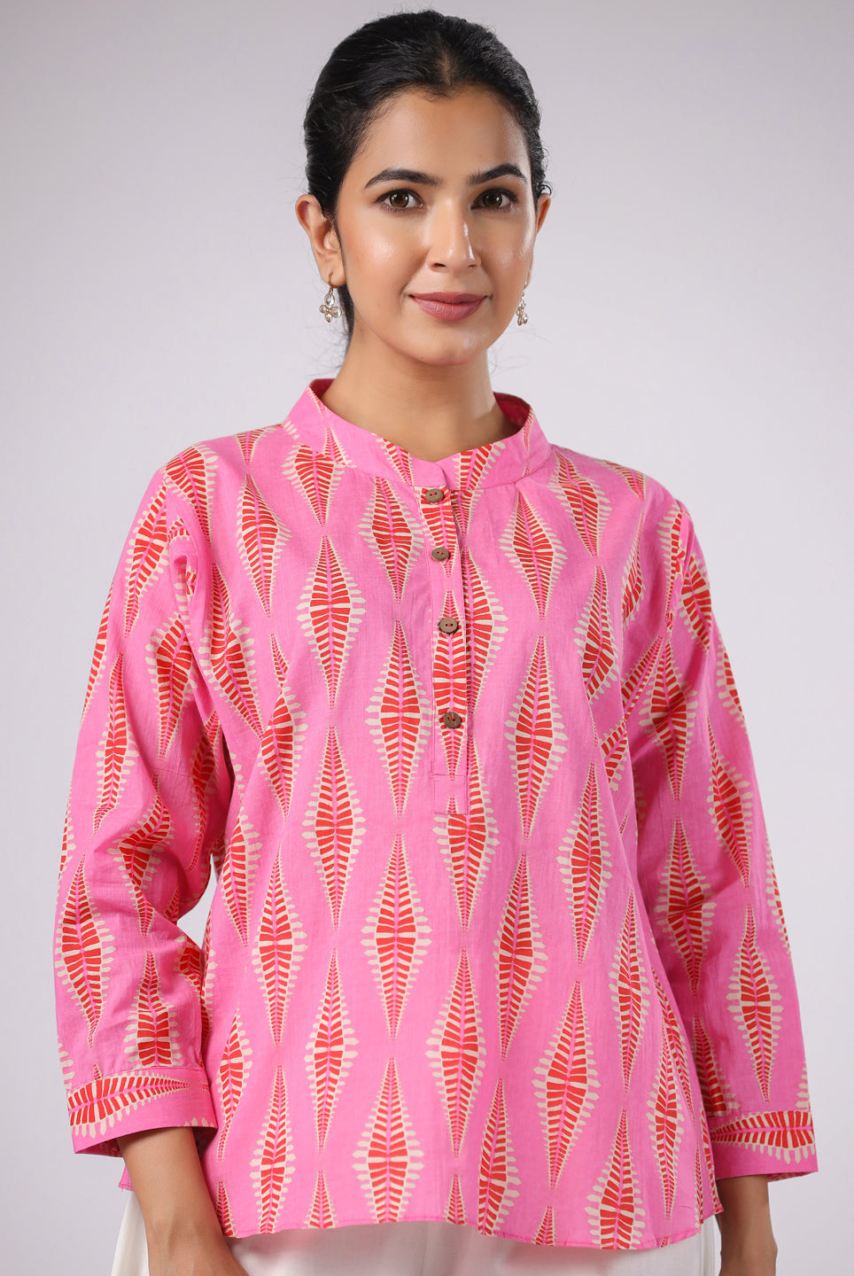 pink diamond shirt,
diamond print pink shirt,
pink shirt with diamond design,
stylish pink diamond shirt,
diamond pattern pink shirt,
pink shirt with diamond print,
pink diamond pattern shirt for women,
trendy pink diamond shirt,
pink shirt with unique diamond design,
fashionable pink diamond shirt,
boho pink diamond shirt,
elegant pink diamond shirt for women,
casual pink diamond shirt,
pink diamond button shirt,
comfortable pink diamond shirt,
pink diamond shirt for summer,
chic pink diamo