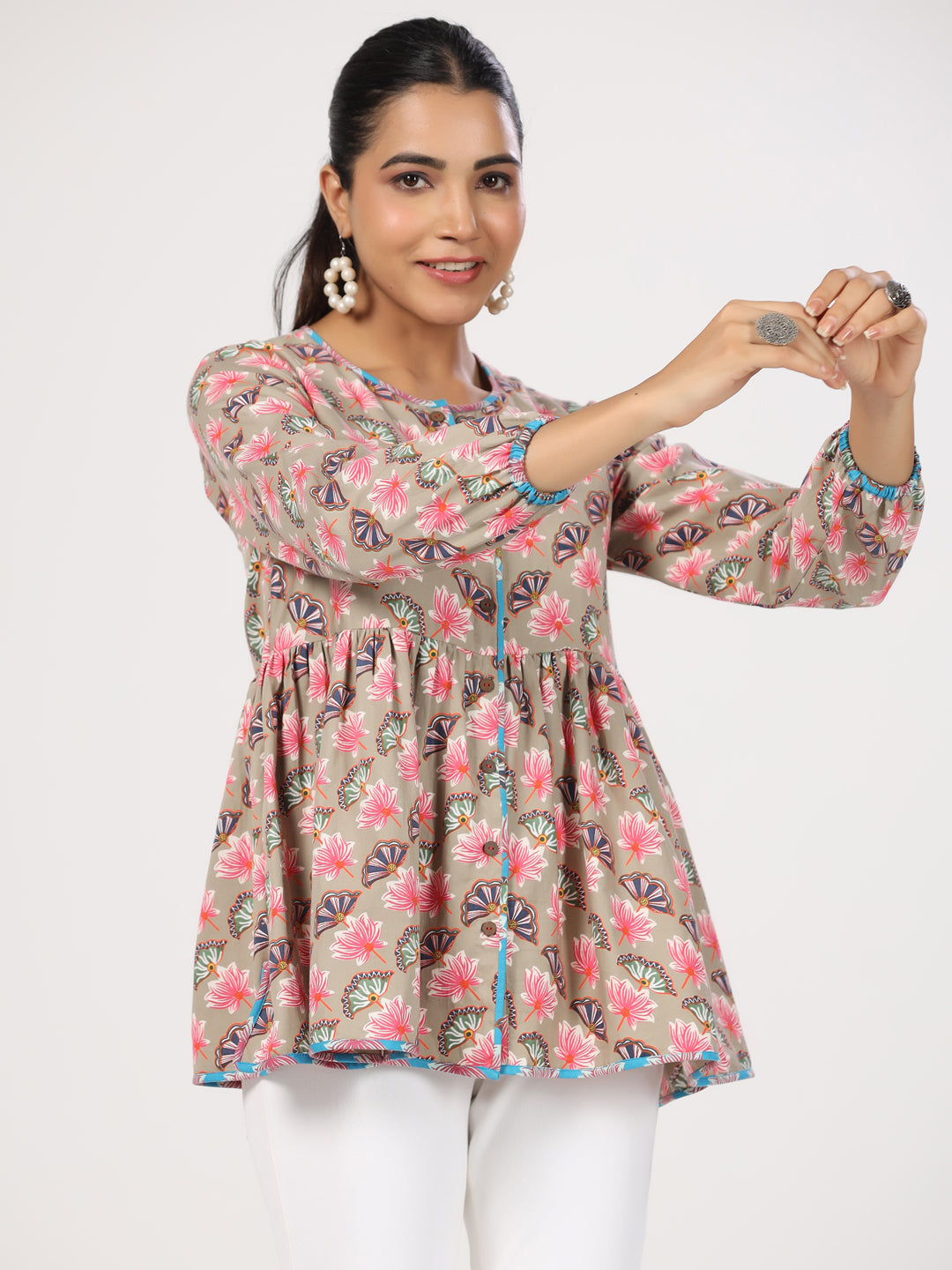 diagonal lotus print top
lotus print top
floral print top
lotus pattern blouse
diagonal floral top
lotus design shirt
trendy lotus print top
boho lotus print top
lotus flower print shirt
chic lotus print blouse
diagonal print top fashion
bohemian lotus print blouse
unique lotus print shirt
stylish floral lotus top
lotus print t-shirt
diagonal print floral blouse
lotus design fashion top
casual lotus print shirt
elegant lotus pattern top
designer lotus print top