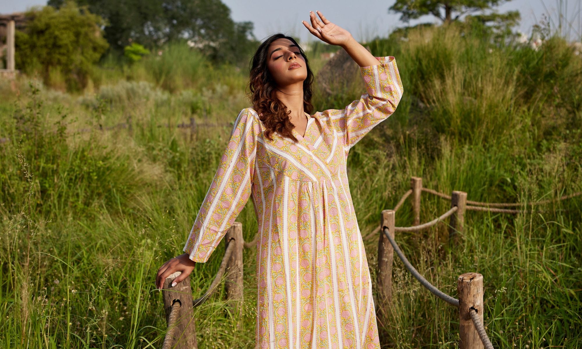 Jaipur Rang: A Symphony of Comfort & Everyday Elegance