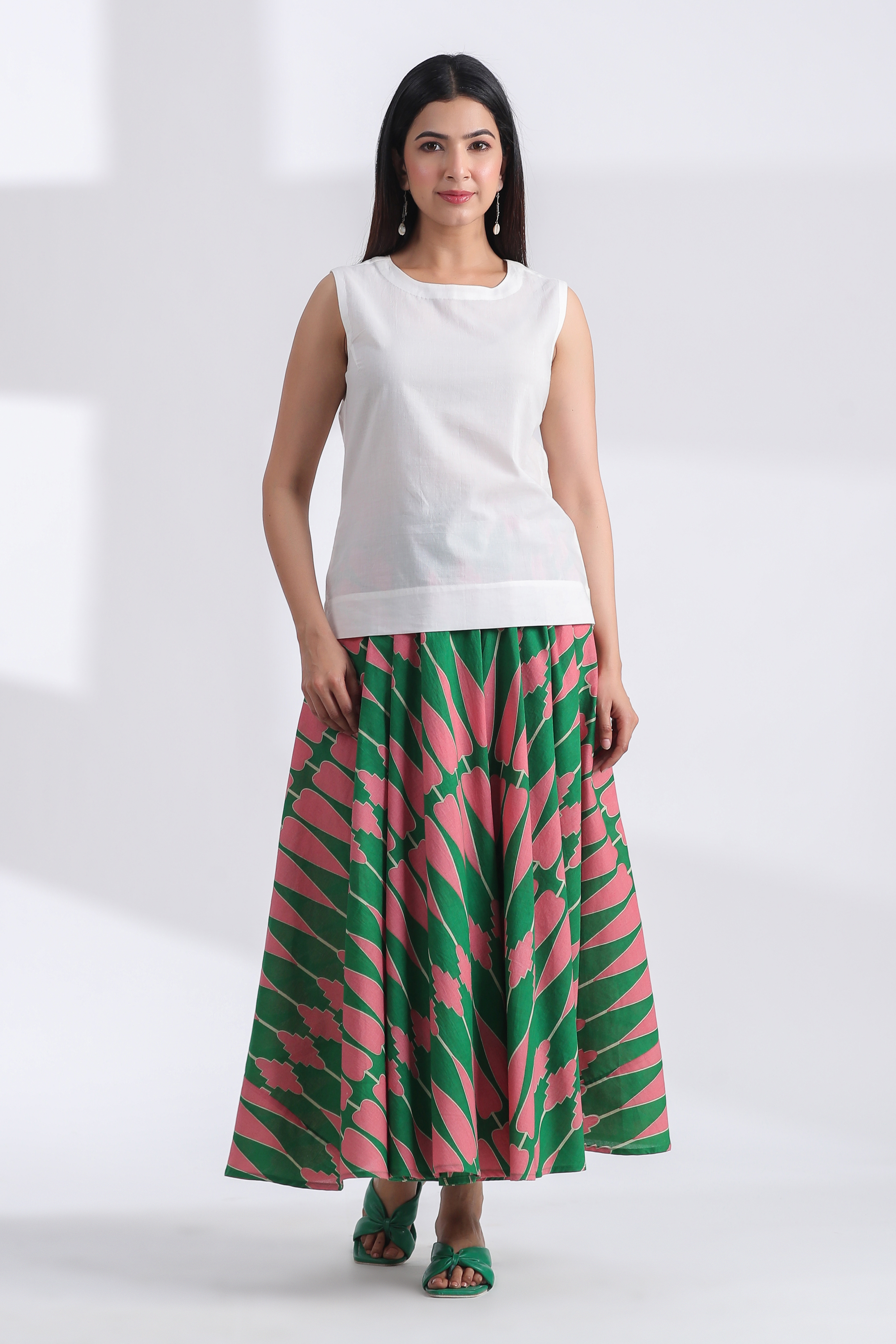 kilim pleated skirt,
pleated kilim skirt,
kilim print pleated skirt,
kilim pleated skirt for women,
boho kilim pleated skirt,
ethnic kilim pleated skirt,
pleated skirt with kilim print,
women’s kilim pleated skirt,
stylish kilim pleated skirt,
kilim pleated skirt fashion,
boho chic kilim pleated skirt,
kilim print skirt,
kilim pleated skirt for summer,
comfortable kilim pleated skirt,
kilim pleated skirt for casual wear,
trendy kilim pleated skirt,
colorful kilim pleated skirt,
kilim print women’s pleated s