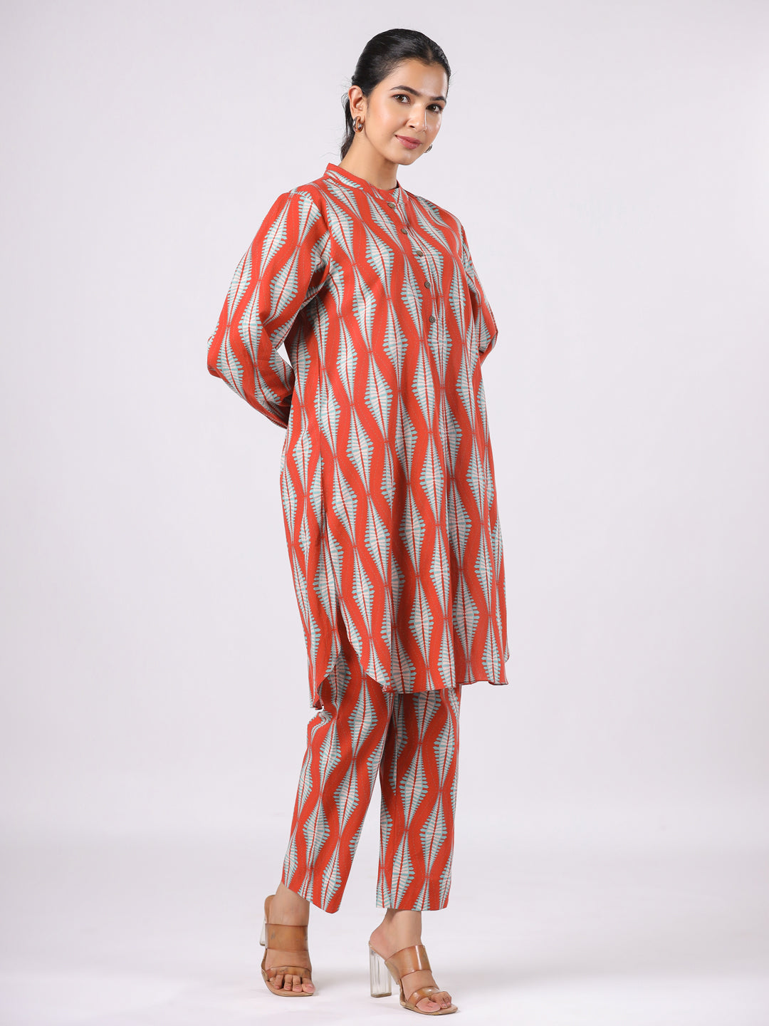 marron diamond co-ord set,
diamond pattern marron co-ord set,
marron co-ord set,
diamond co-ord set marron,
co-ord set marron diamond print,
marron co-ord set for women,
marron diamond print set,
marron diamond matching set,
marron co-ord set with diamond print,
stylish marron diamond co-ord set,
trendy marron diamond co-ord set,
marron co-ord set for casual wear,
marron diamond two-piece set,
marron diamond pattern co-ord set for women,
boho marron diamond co-ord set,
marron diamond set for 