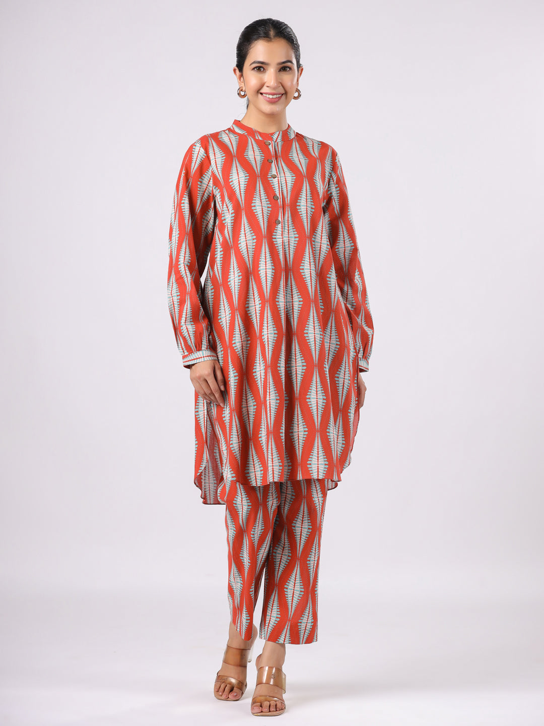 marron diamond co-ord set,
diamond pattern marron co-ord set,
marron co-ord set,
diamond co-ord set marron,
co-ord set marron diamond print,
marron co-ord set for women,
marron diamond print set,
marron diamond matching set,
marron co-ord set with diamond print,
stylish marron diamond co-ord set,
trendy marron diamond co-ord set,
marron co-ord set for casual wear,
marron diamond two-piece set,
marron diamond pattern co-ord set for women,
boho marron diamond co-ord set,
marron diamond set for 