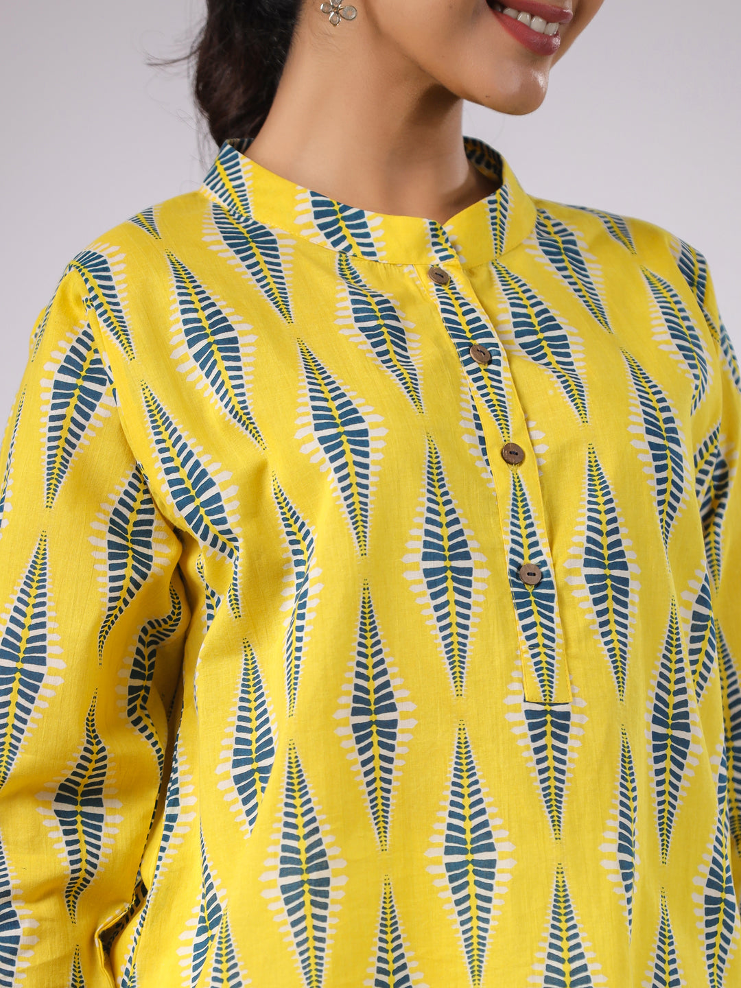 yellow diamond shirt,
diamond print shirt,
yellow shirt for women,
women’s yellow shirt,
yellow top for women,
yellow diamond design shirt,
women’s diamond print shirt,
yellow diamond shirt for women,
yellow diamond shirt for girls,
diamond print yellow shirt for women,
stylish yellow shirt for women,
yellow shirt with diamond print,
women’s yellow diamond design top,
trendy yellow shirt with diamond pattern,
yellow diamond shirt for women and girls,
best yellow diamond print shirt for casual