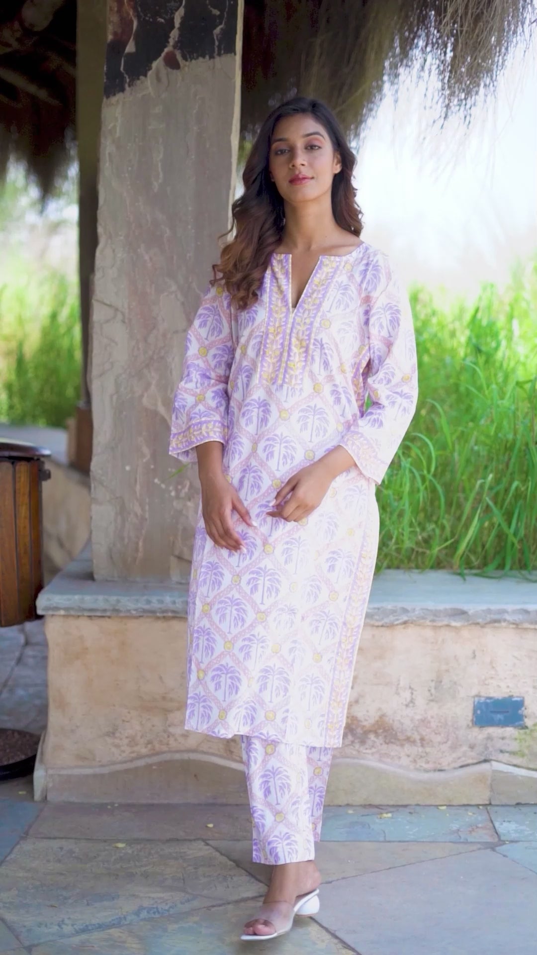 white palm panel kurta,
purple kurta,
palm panel kurta,
white kurta with palm print,
purple palm print kurta,
traditional kurta,
palm print kurta for women,
white kurta with palm design,
purple palm kurta,
designer kurta with palm print,
stylish white purple kurta,
kurta with palm print panel design,
white and purple palm panel kurta for casual wear,
traditional kurta with modern palm panel design,
designer white purple kurta for special occasions,
best palm print kurta for summer fashion,
comfortable white